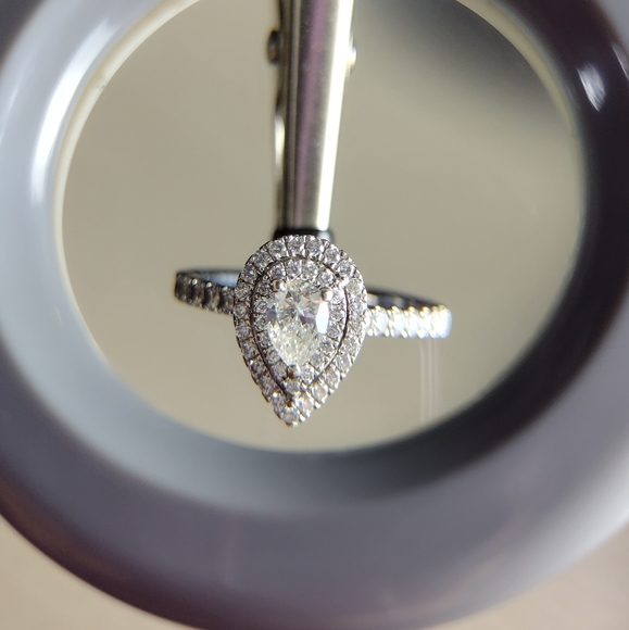 14k sz 7 Vera Wang Love engagement ring - Picture 1 of 16